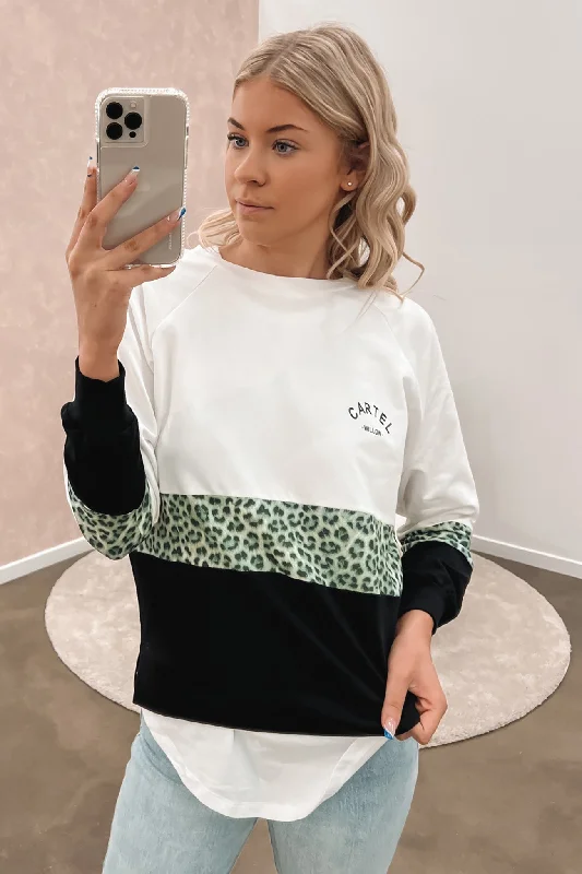 Tilly Sweater Sage Leopard